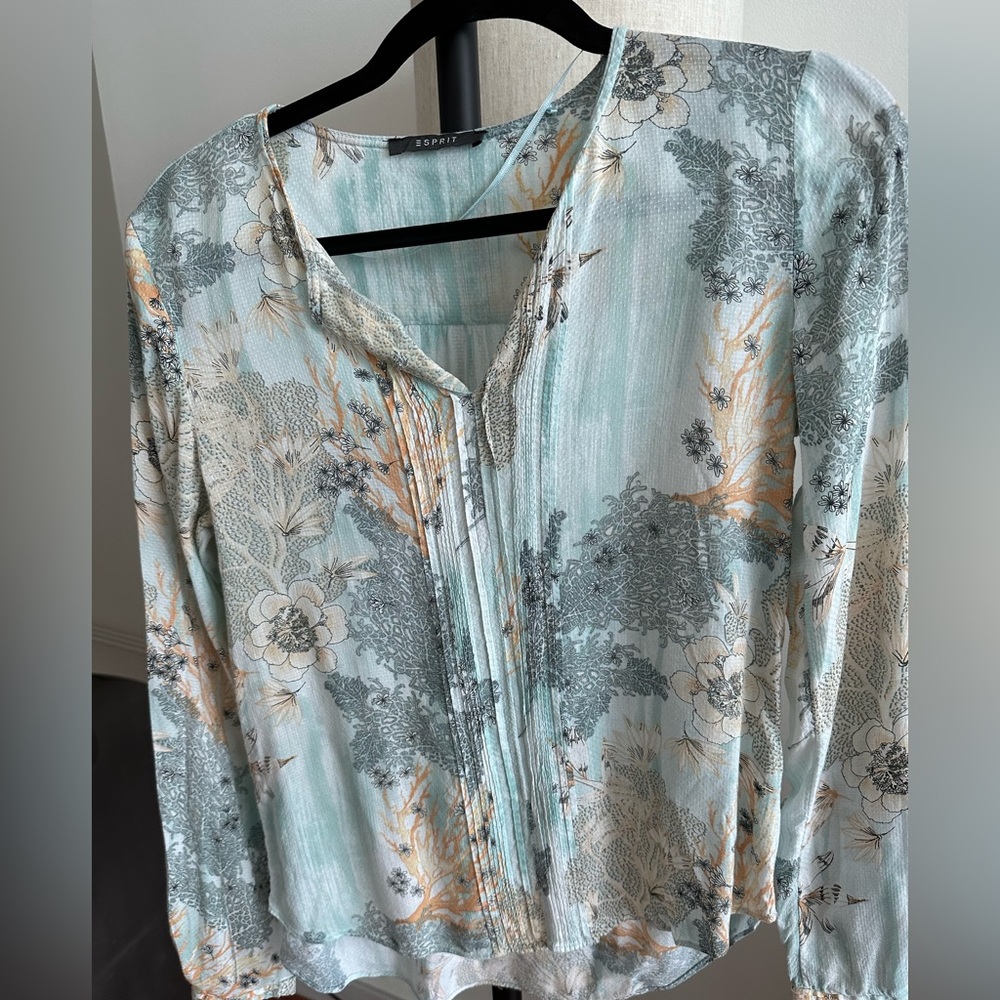 Esprit top
